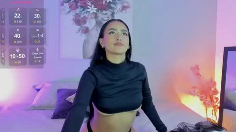 muaan  online show from May 6, 2:33 pm