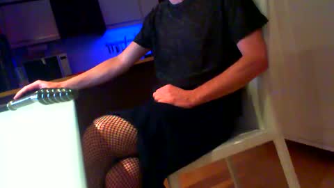 Snapshot of mucfag chatting on February 26, 10:42 pm mucfag online show from February 26, 10:42 pm