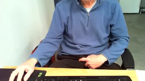 Snapshot of mucfag chatting on March 10, 11:10 am mucfag online show from March 10, 11:10 am