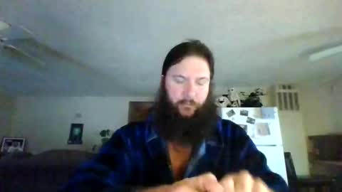 Snapshot of mudge chatting on December 29, 1:28 pm Mudge online show from December 29, 1:28 pm