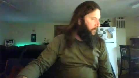 Snapshot of mudge chatting on January 24, 3:54 am Mudge online show from January 24, 3:54 am