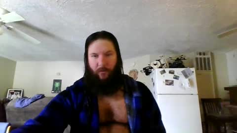 Snapshot of mudge chatting on February 6, 4:14 pm Mudge online show from February 6, 4:14 pm