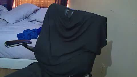 Muffdiver online show from February 17, 12:48 pm