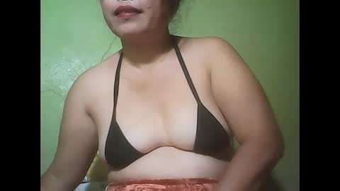 muffy_bunny online show from February 15, 8:54 am