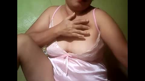 muffy_bunny online show from February 15, 7:50 pm