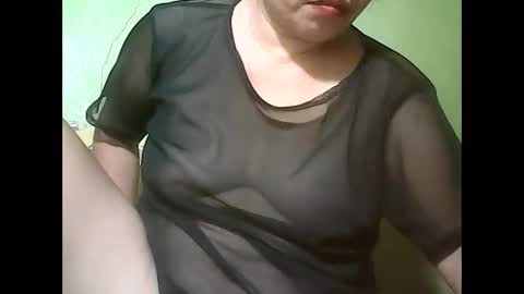 muffy_bunny online show from February 16, 6:43 pm