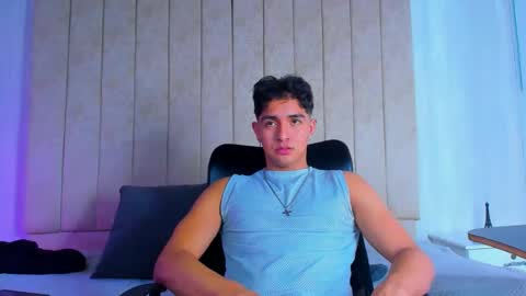 Snapshot of muichiro_tokito1 chatting on January 25, 4:02 am muichiro tokito1 online show from January 25, 4:02 am