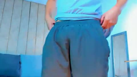 Snapshot of muichiro_tokito1 chatting on January 28, 4:08 am muichiro tokito1 online show from January 28, 4:08 am