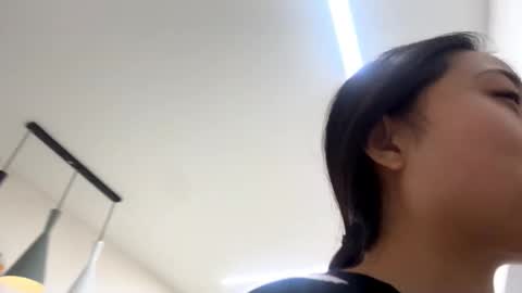 Snapshot of muiklecha chatting on February 19, 10:00 am Mia online show from February 19, 10:00 am