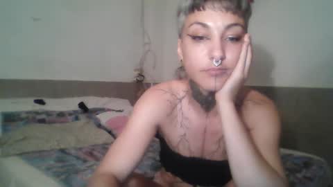 Snapshot of mulderandvalkyrie chatting on September 14, 2:33 am mulderandvalkyrie online show from September 14, 2:33 am