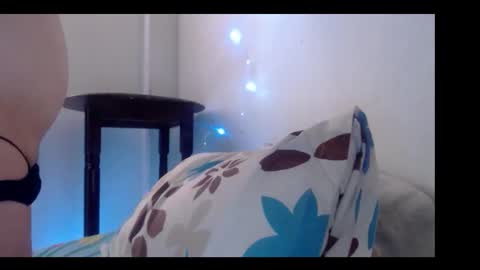 mulkitaruizxox online show from April 27, 6:39 pm