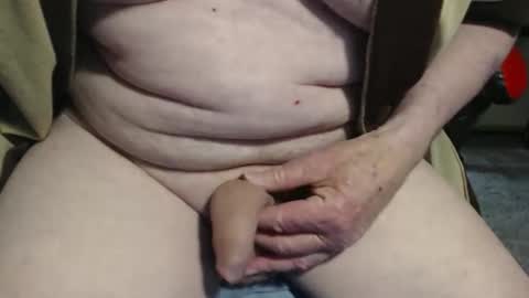 Snapshot of mulldoon1950 chatting on November 8, 12:05 pm mulldoon1950 online show from November 8, 12:05 pm