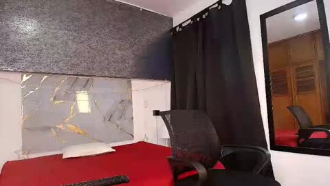 Muller Asher online show from December 17, 3:56 am