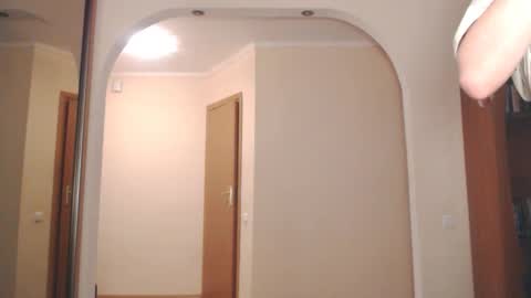 Erik online show from December 2, 12:09 am