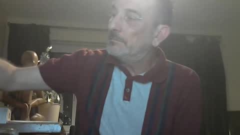 munch10 online show from December 7, 8:27 pm