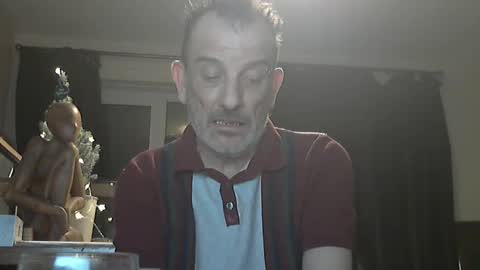 munch10 online show from December 7, 11:34 pm