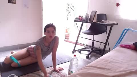   online show from May 28, 4:59 pm