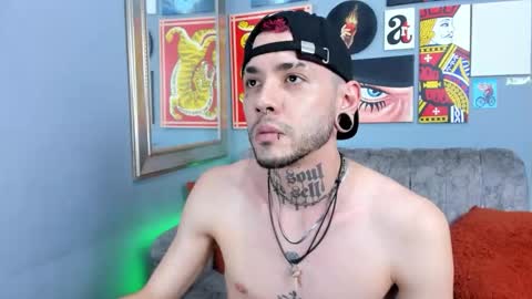 murdok  online show from December 1, 8:03 pm