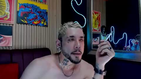 Snapshot of murdockh chatting on July 14, 2:49 am murdok online show from July 14, 2:49 am