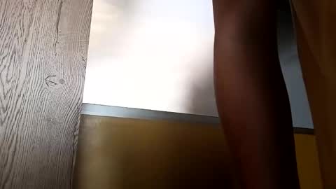 Snapshot of murfialdo chatting on December 17, 12:11 pm Sebastian online show from December 17, 12:11 pm