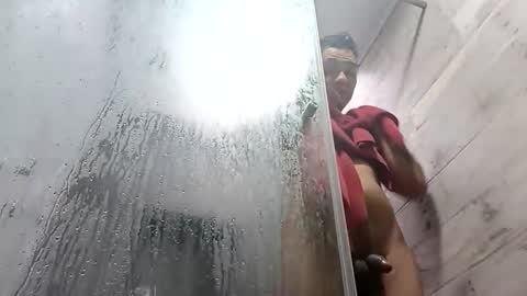 Snapshot of murfialdo chatting on February 8, 12:28 pm Sebastian online show from February 8, 12:28 pm