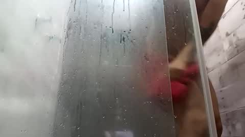 Snapshot of murfialdo chatting on February 25, 12:45 pm Sebastian online show from February 25, 12:45 pm