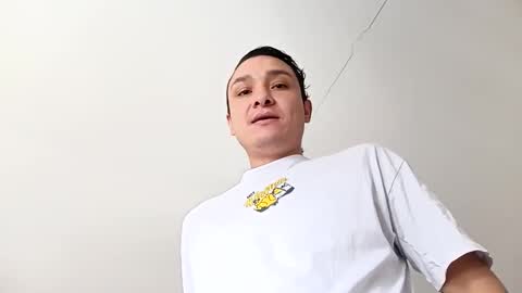 Snapshot of murfialdo chatting on March 7, 4:22 pm Sebastian online show from March 7, 4:22 pm