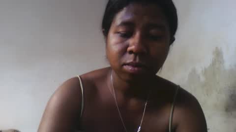 murielleee online show from May 17, 11:50 am