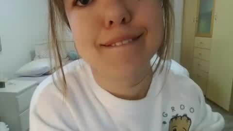 Snapshot of musasecret chatting on February 9, 8:29 am musasecret online show from February 9, 8:29 am