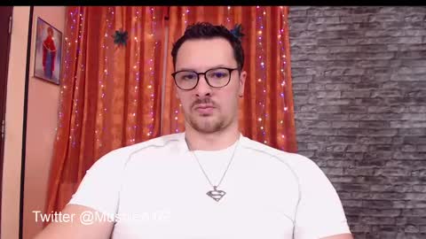 AJ online show from December 6, 2:49 pm