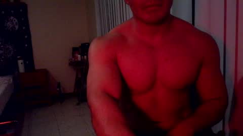 STUP MUSCLE online show from October 8, 5:49 am