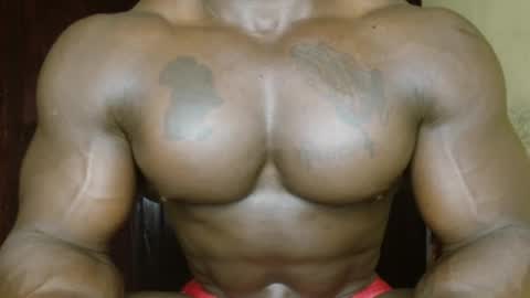 musclegod23 online show from February 25, 2:16 pm