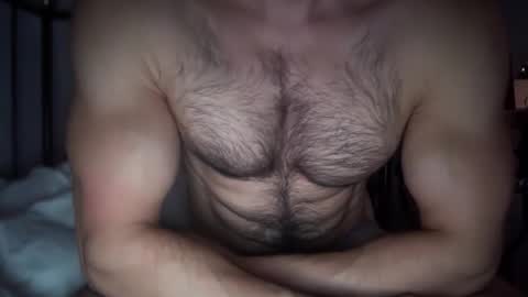 Snapshot of musclehair3 chatting on September 29, 10:03 pm musclehair3 online show from September 29, 10:03 pm