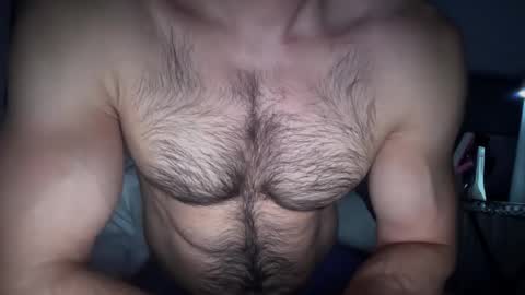 Snapshot of musclehair3 chatting on October 1, 9:54 pm musclehair3 online show from October 1, 9:54 pm