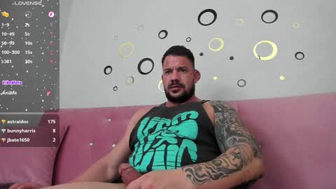 MuscleMonster31 online show from January 28, 2:53 am