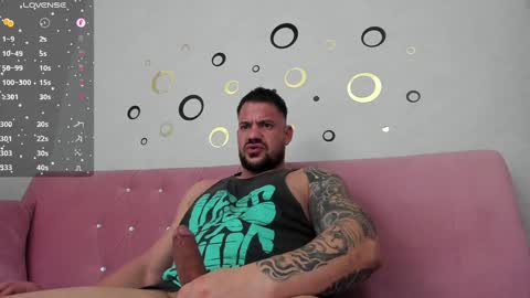 MuscleMonster31 online show from January 31, 9:37 pm