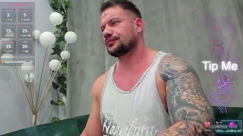 MuscleMonster31 online show from March 11, 1:37 am