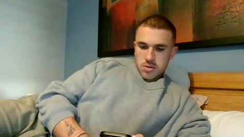 muscleshow00 online show from January 10, 8:27 am