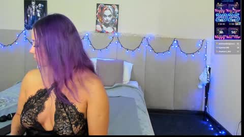 Snapshot of musclexxxbarbie chatting on January 5, 8:52 pm Eva online show from January 5, 8:52 pm