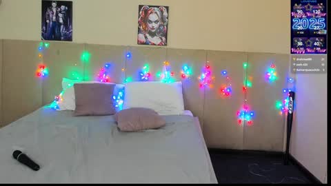 Snapshot of musclexxxbarbie chatting on January 23, 12:41 pm Eva online show from January 23, 12:41 pm