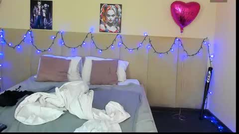 Snapshot of musclexxxbarbie chatting on February 15, 10:44 am Eva online show from February 15, 10:44 am