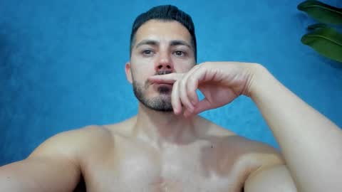 muscularmaster onlyfans online show from May 13, 9:55 pm