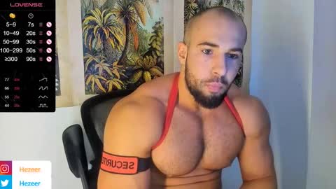 Snapshot of musculusx chatting on December 27, 1:18 pm Musculus online show from December 27, 1:18 pm