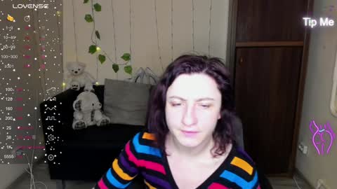 Snapshot of muse_kitty_jenia chatting on January 17, 1:47 am Jenya online show from January 17, 1:47 am