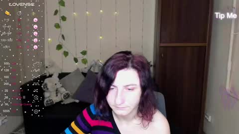 Snapshot of muse_kitty_jenia chatting on January 24, 2:18 am Jenya online show from January 24, 2:18 am