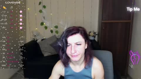 Snapshot of muse_kitty_jenia chatting on January 27, 6:52 pm Jenya online show from January 27, 6:52 pm