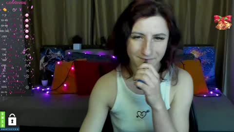 Snapshot of muse_kitty_jenia chatting on February 2, 9:23 pm Jenya online show from February 2, 9:23 pm