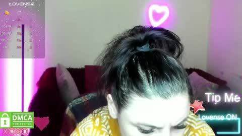 Snapshot of muse_kitty_jenia chatting on November 14, 6:28 pm Jenya online show from November 14, 6:28 pm