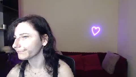 Jeneva online show from November 26, 6:31 pm