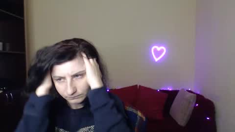 Jeneva online show from December 21, 6:26 pm